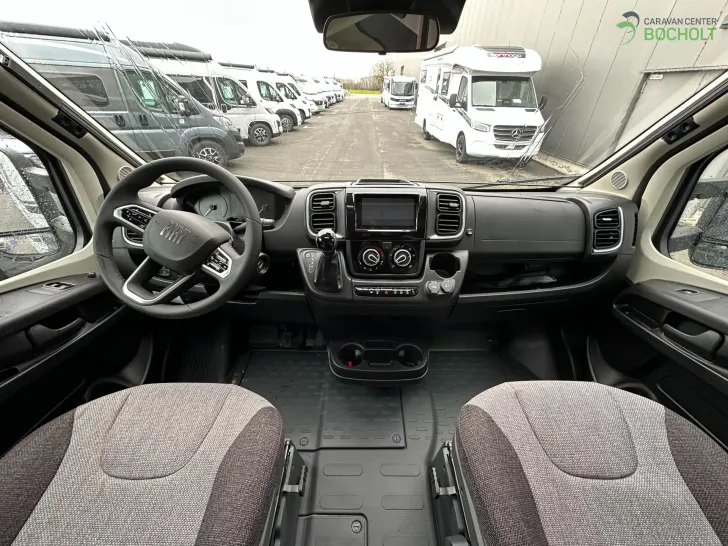 Fahrzeugbild Knaus LIVE WAVE 650 MEG PLATINUM SELECTION Adaptiver Tempomat / Lithium / Markise #11