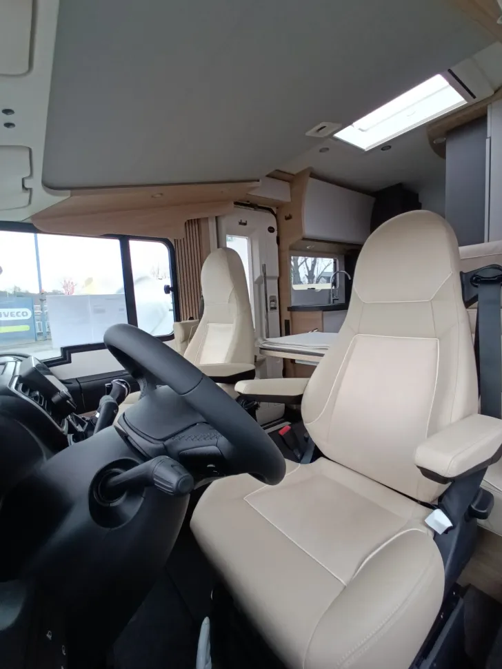 Fahrzeugbild Malibu I 441 KB LE lightweight #9