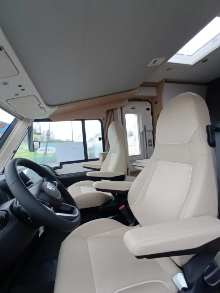 Fahrzeugbild Malibu I 441 KB LE lightweight #10
