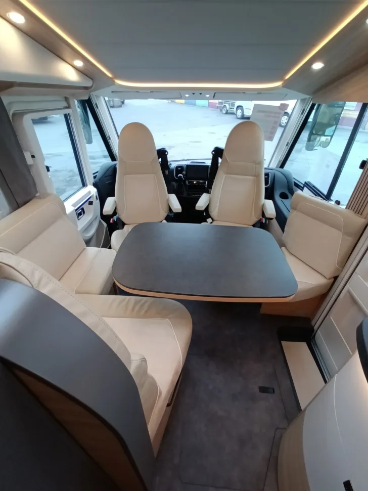 Fahrzeugbild Malibu I 441 KB LE lightweight #21