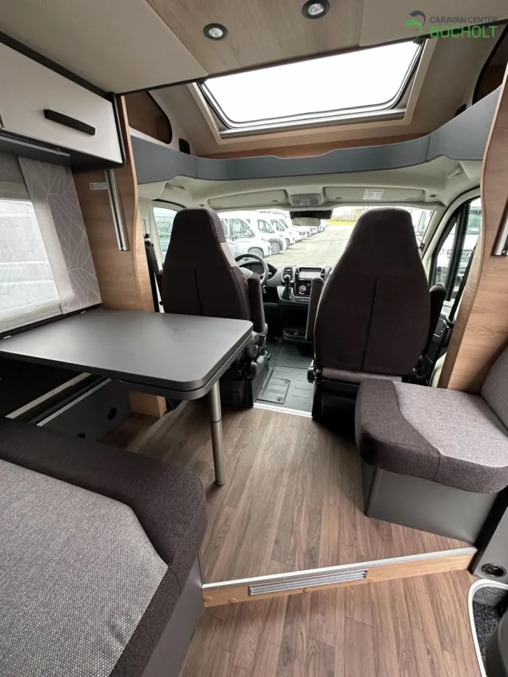 Fahrzeugbild Knaus LIVE WAVE 650 MEG PLATINUM SELECTION Adaptiver Tempomat / Lithium / Markise #4