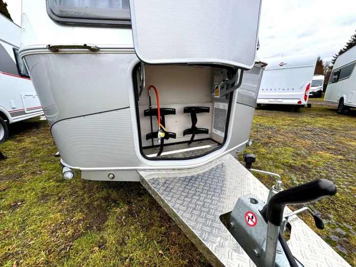 Fahrzeugbild Hymer Eriba Eriba Touring 430 1.300kg|AusstattungslinieUrban #7