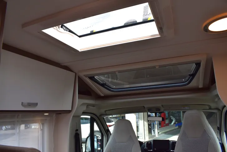 Fahrzeugbild Carado VAN V337 Pro+ Automatik, ACC, Navi, ab Juli #9