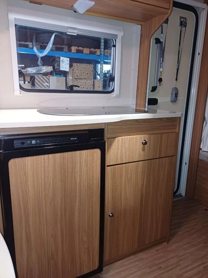 Fahrzeugbild Carado C 161 L #7