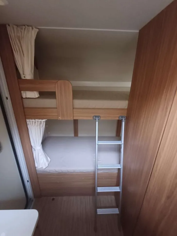 Fahrzeugbild Carado C 161 L #13