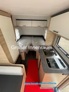 Fahrzeugbild Sterckeman Easy 472LJ #8