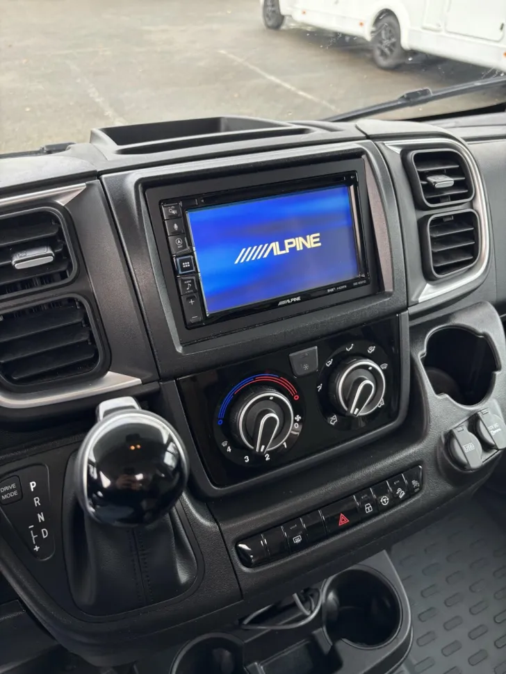 Fahrzeugbild Sunlight A 70 #9