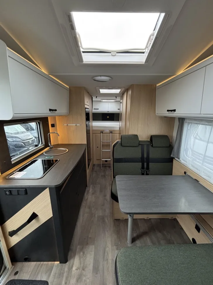 Fahrzeugbild Sunlight A 70 #12