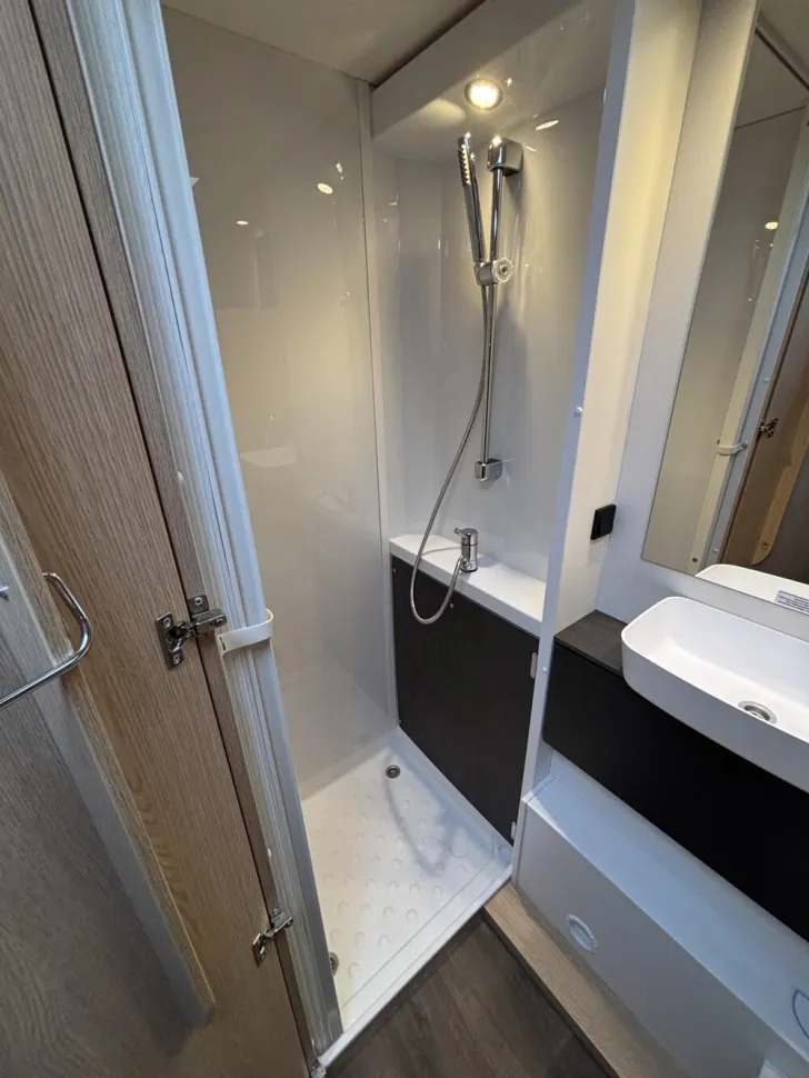 Fahrzeugbild Sunlight A 70 #19