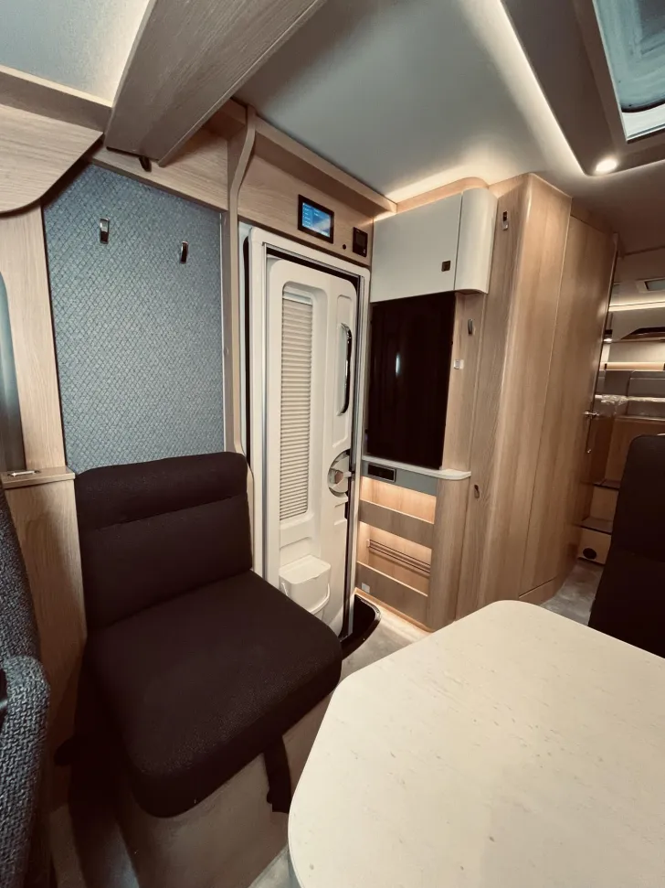 Fahrzeugbild Hymer B-Klasse MC I BlackLine 600 30.030,- EUR Vorteil #8