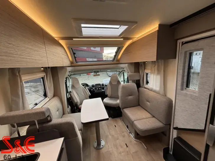 Fahrzeugbild Bürstner Campeo TD 736 #20