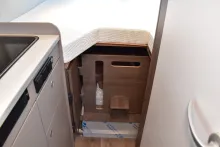 Fahrzeugbild Carado CV 602 pro Längsbetten, 2. Batterie, 5,99 #14