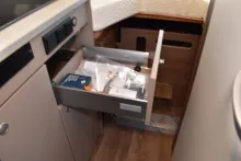 Fahrzeugbild Carado CV 602 pro Längsbetten, 2. Batterie, 5,99 #25