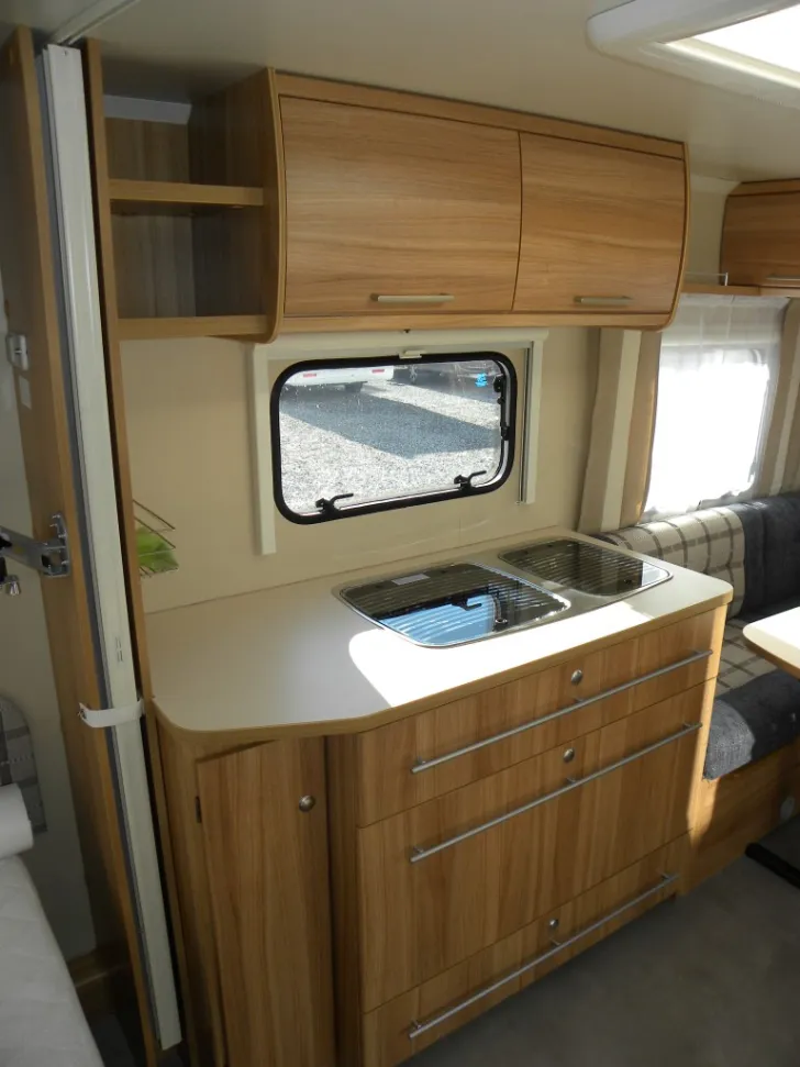 Fahrzeugbild Sterckeman Alizé 475 CP garagengepflegt #6