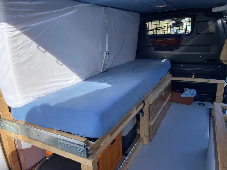 Grundriss Tag Opel Vivaro 2.0 CDTI