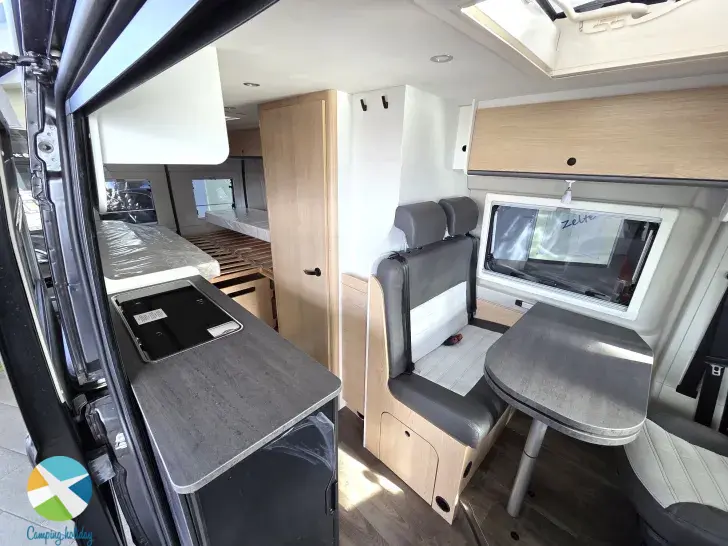 Sitzgruppe Sunlight Camper Van CLIFF 640 Adventure Edition