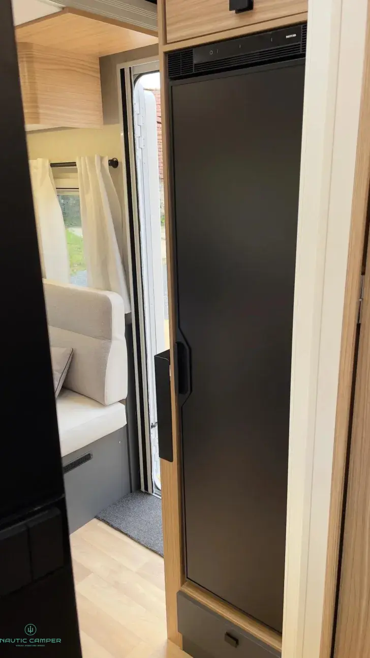 Fahrzeugbild Mooveo Tei 72EBF Kompr. Kühlschr. I Diesel Heizung #13