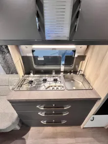 Fahrzeugbild Hobby De Luxe 515 UHL - Vorzelt #6
