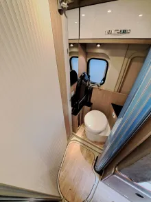 Fahrzeugbild Pössl D-Line RoadCamp R ----> jetzt € 15.448,- sparen! #7