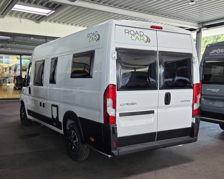 Fahrzeugbild Roadcar R 640 mit Längsbetten #4