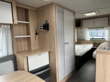 Fahrzeugbild Knaus Sport 460 EU viele Extras ! #6