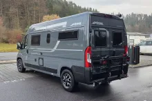 Fahrzeugbild Pössl Summit SHINE 600 LR mit Längsbetten #4