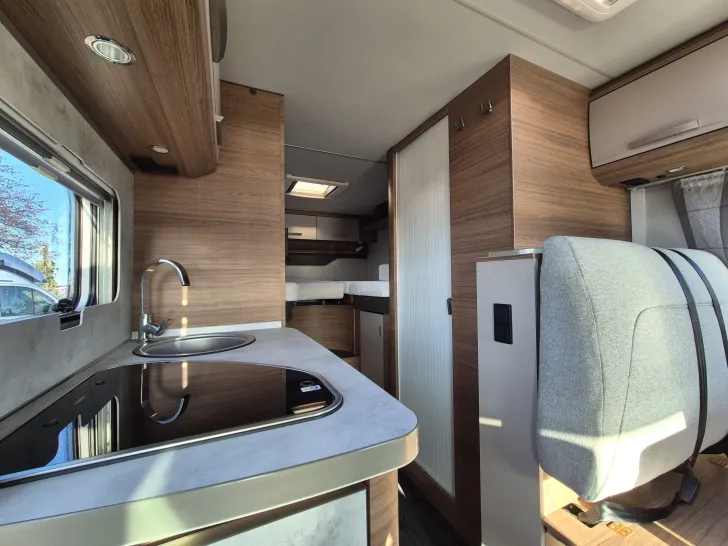 Fahrzeugbild Knaus L!VE / LIVE I 650 MEG *Betterw.*Liner-Sitze*DAB* #9