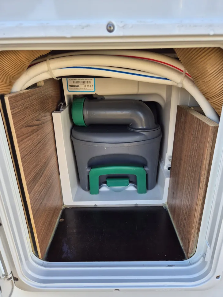 Fahrzeugbild Knaus L!VE / LIVE I 650 MEG *Betterw.*Liner-Sitze*DAB* #42