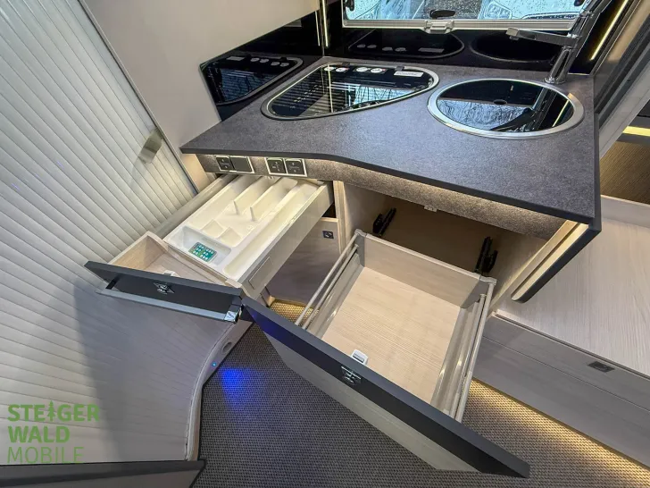 Fahrzeugbild Challenger 270*Clesana*Luftfeder*Solar... #25