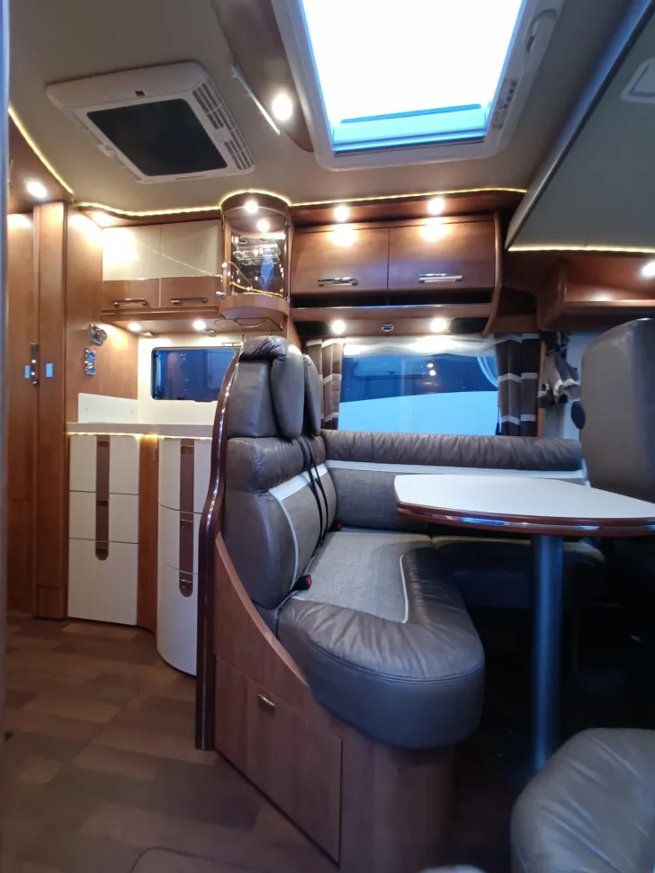 Fahrzeugbild Carthago chic c-line I 4.8 LE Vollluftgefedert #25