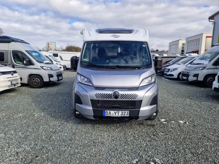 Fahrzeugbild Carado V 337 #8