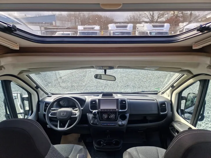 Fahrzeugbild Carado V 337 #12