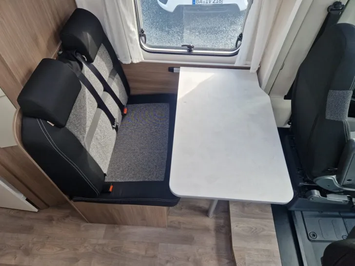 Fahrzeugbild Carado V 337 #14