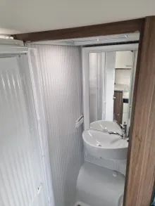 Fahrzeugbild Carado V 337 #23