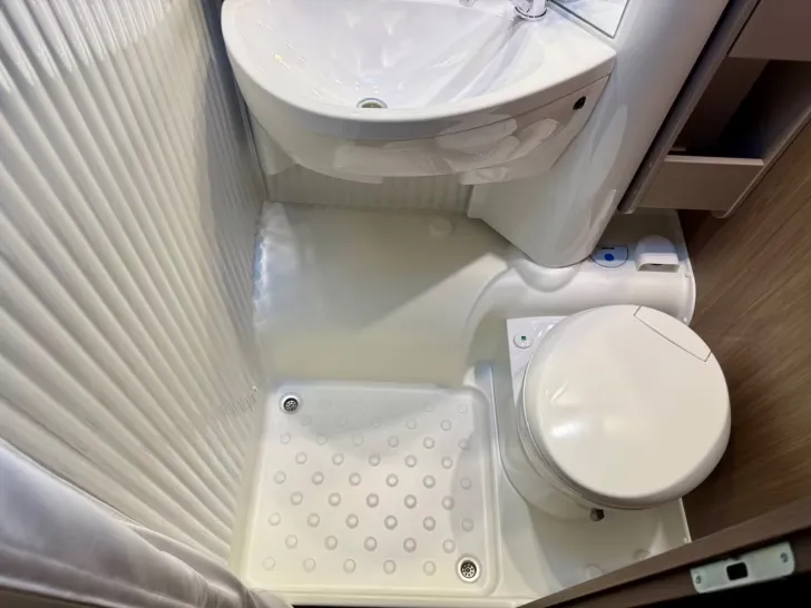 Fahrzeugbild Carado A A132 PRO #27