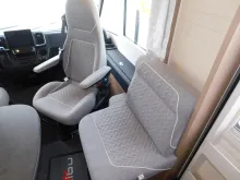 Fahrzeugbild Malibu I 460 LE Liste:  134.370 #6