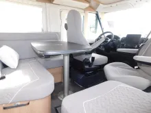 Fahrzeugbild Malibu I 460 LE Liste:  134.370 #9