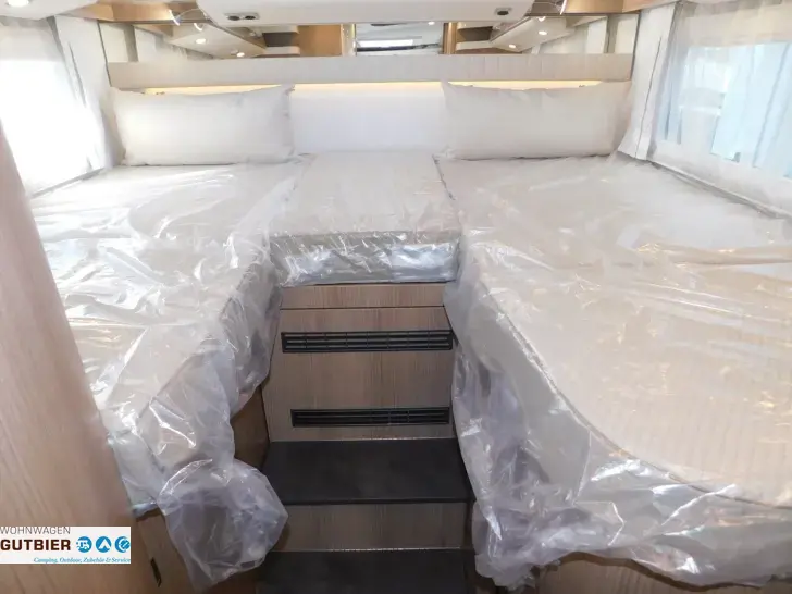 Fahrzeugbild Malibu I 460 LE Liste:  134.370 #16