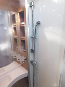 Fahrzeugbild Malibu I 460 LE Liste:  134.370 #27