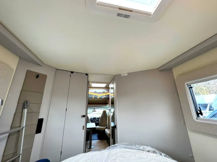 Fahrzeugbild Bürstner B66 TD 732 HUBBETT|LEDER|NAV+RFK|MARKISE|LITHIUM #14