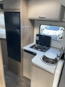 Fahrzeugbild Carado T 448 Pro+ 5 Sitzplätze #11
