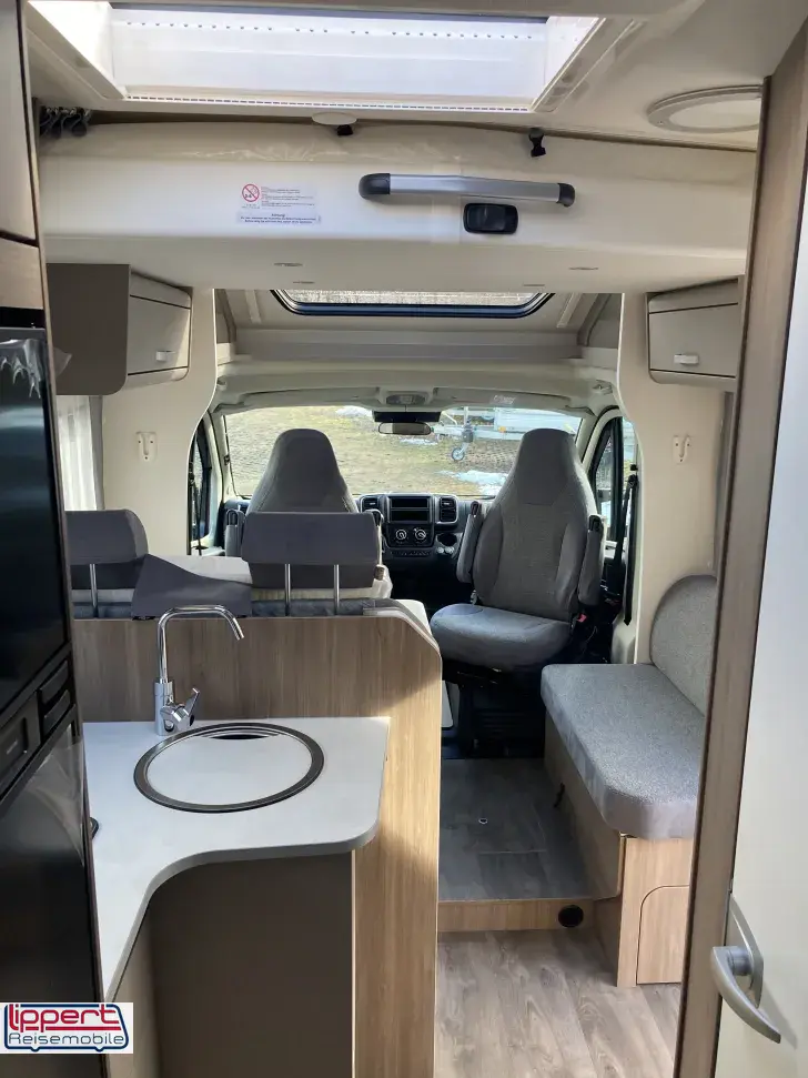 Fahrzeugbild Carado T 448 Pro+ 5 Sitzplätze #10