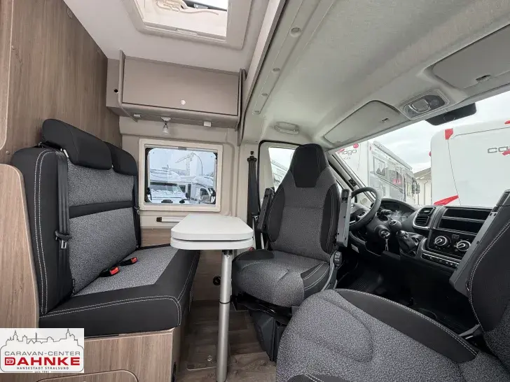 Fahrzeugbild Carado CV 540 Entry Markise, NAVI / Radio & RFK #5