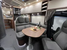 Fahrzeugbild Carthago chic c-line T 4.9 LE Mercedes (329) #17