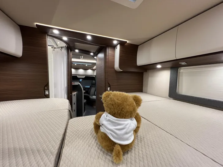 Fahrzeugbild Carthago chic c-line T 4.9 LE Mercedes (329) #31