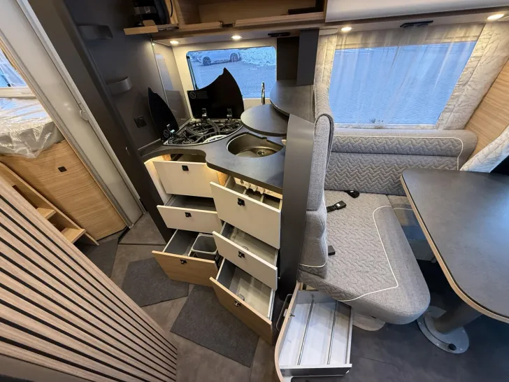 Fahrzeugbild Malibu T 470 RB LE K comfort Mercedes #11