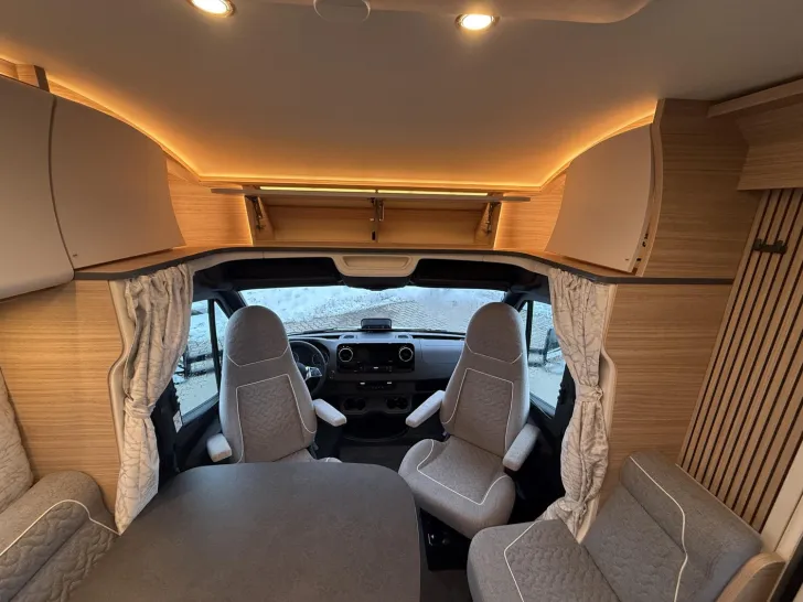 Fahrzeugbild Malibu T 470 RB LE K comfort Mercedes #20