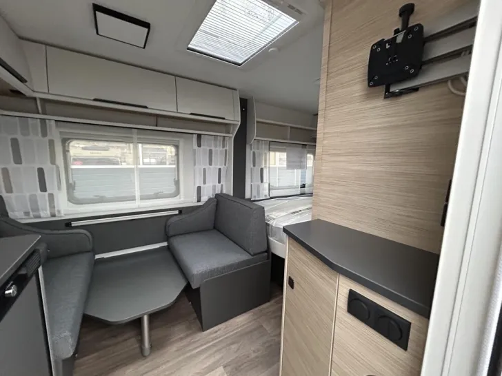 Fahrzeugbild Fendt Apero Activ 390 FH #8