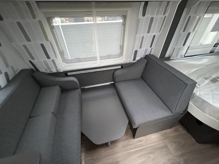 Fahrzeugbild Fendt Apero Activ 390 FH #9