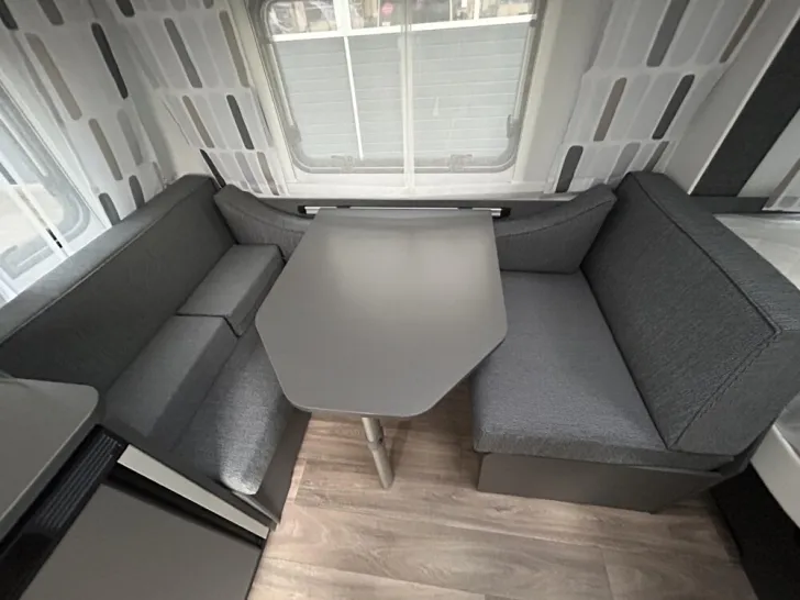 Fahrzeugbild Fendt Apero Activ 390 FH #16